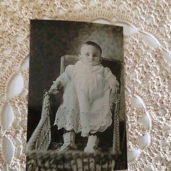 ODD Unique SAD Post Mortem Baby Death Photo Victorian Era Reprint Photo 4 x 6 - Picture 2 of 9